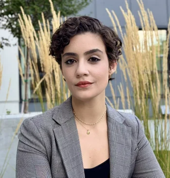 Image of Crystal Albuquerque Accioly Oliveira, Associate